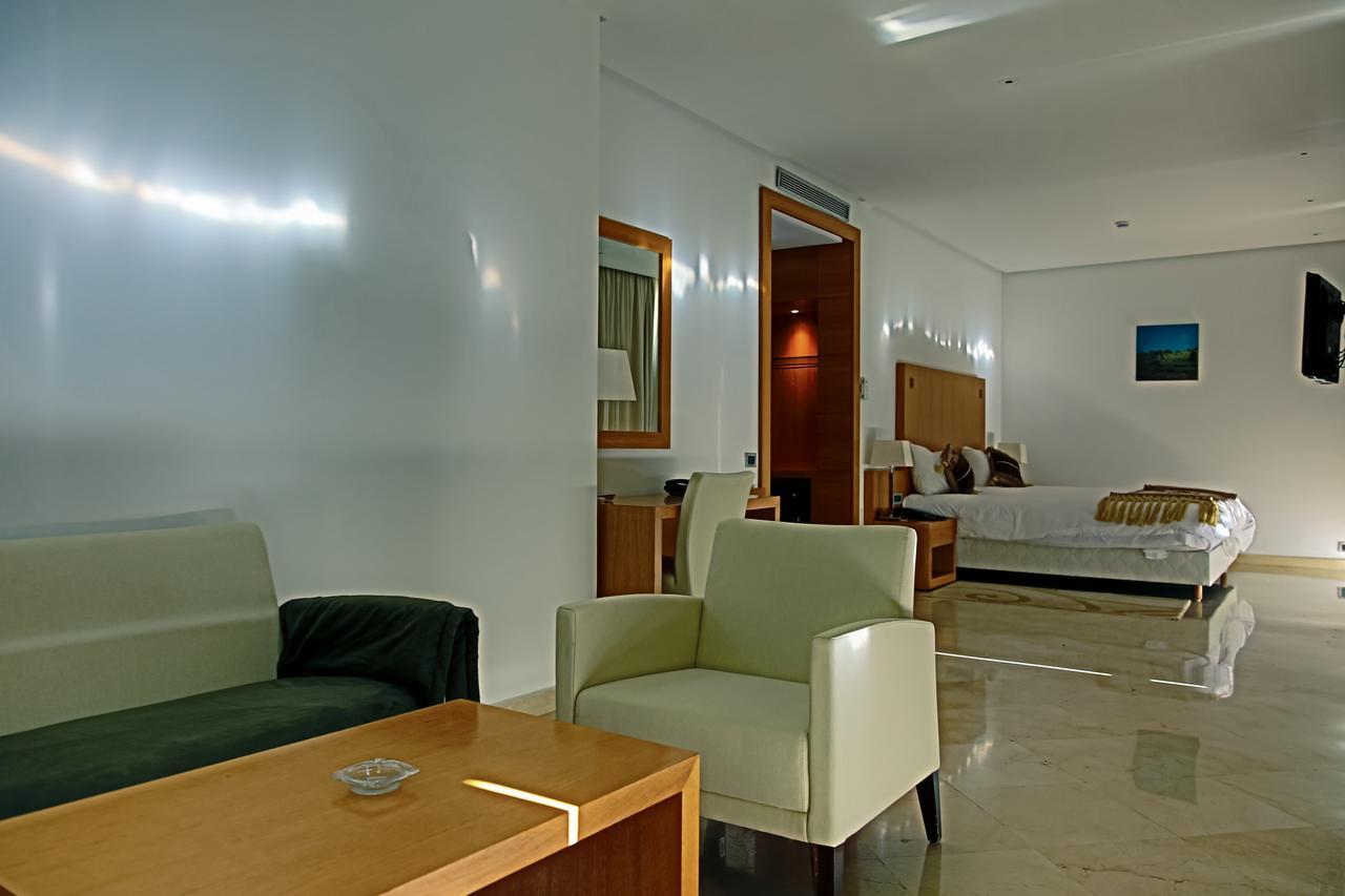 Suites Hotel Mohammed V By Accor Al Hoceïma Exterior foto